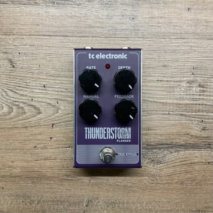 Thunderstorm flanger